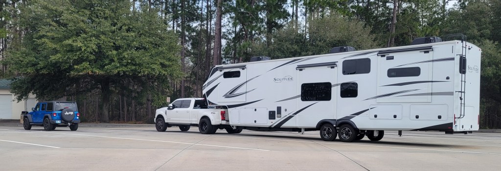 She Pulls the&nbsp;Camper?!